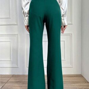 Elegant Green Women's Flared Pants